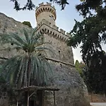Piccolo Modern - Old Town Rhodes City