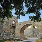Piccolo Modern - Old Town شقة