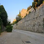 Piccolo Modern - Old Town