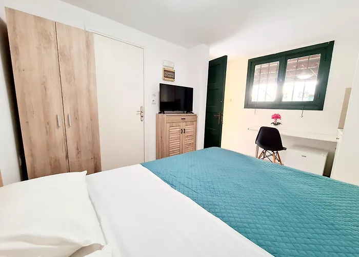 Piccolo Modern - Old Town