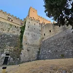 Piccolo Modern - Old Town Rhodes City