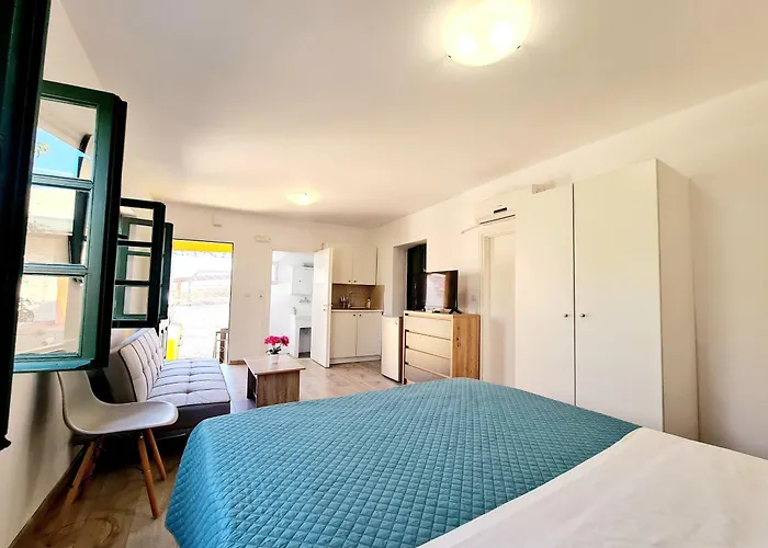 Piccolo Modern - Old Town *